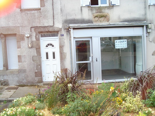 Local Commercial Avec Appartement - A Vendre Sur SOS Campagnes